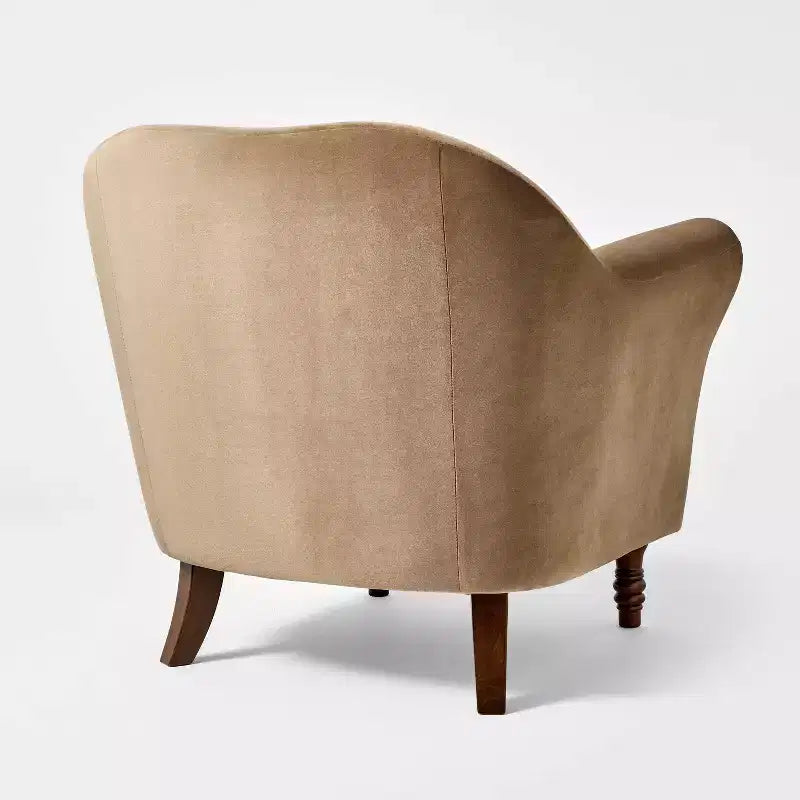 Poltrona singola in velluto color cuoio con gambe tornite